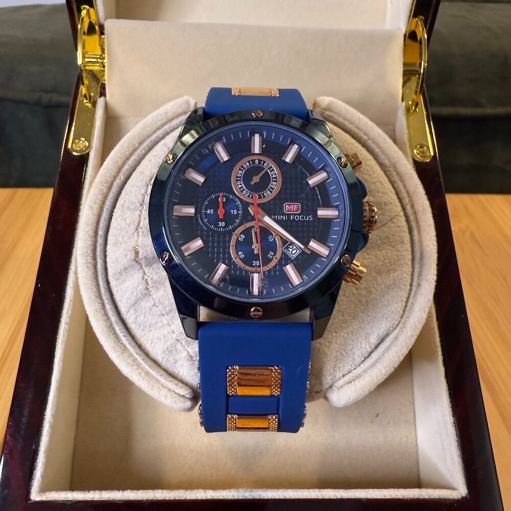 Mini Focus Steel Chronograph Calendar Watch Blue/Gold MF0089G, 46mm